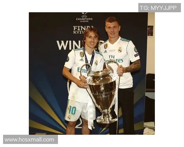 克罗斯在足球世界中的影响力与成就分析及其未来发展展望