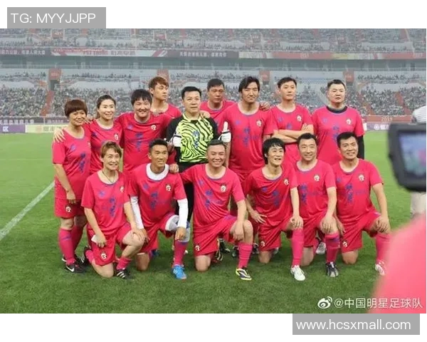 最近来成都的足球明星们齐聚一堂共同庆祝足球文化的盛宴与交流活动